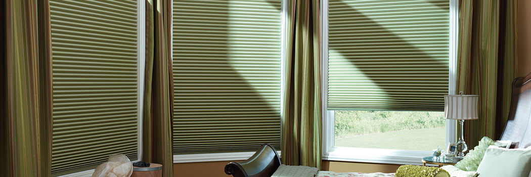 At Redding Blinds we bring the Showroom to you. 530.221.4567